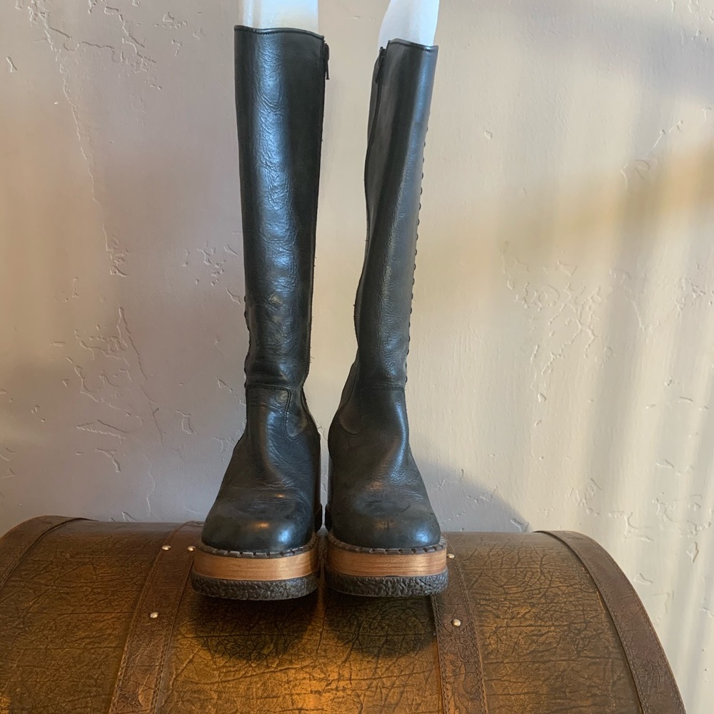 Sassy Black Genuine Leather Boots